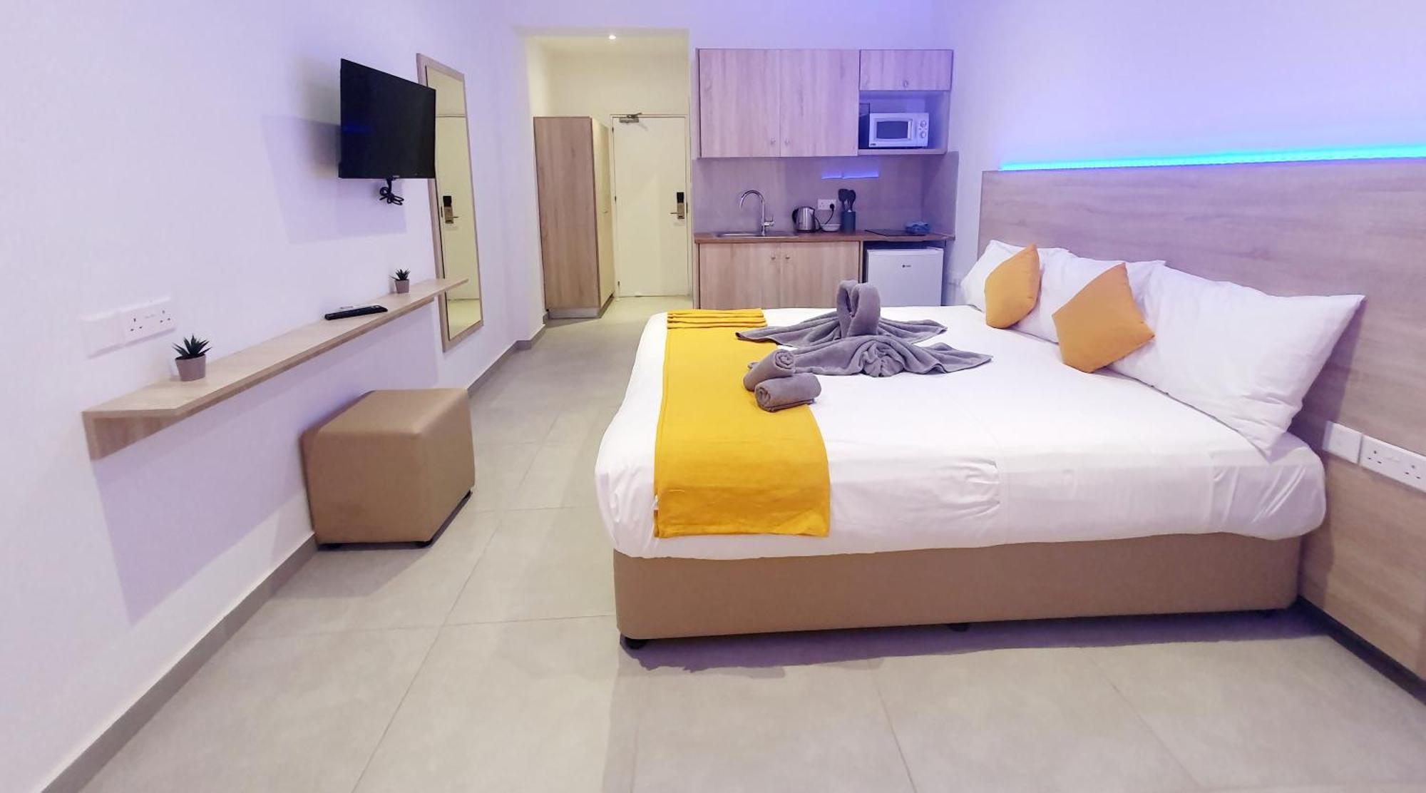 Sun Plaza Suites - Adults Only Ayia Napa Exterior photo